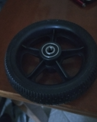 Ruota Posteriore di Ricambio per Scooter