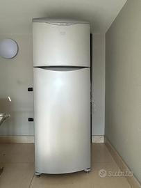 frigorifero Hotpoint ariston 