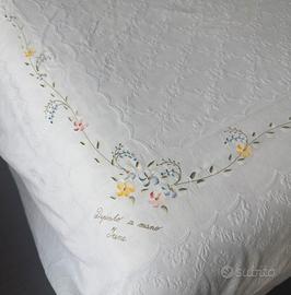 coperta dipinta a mano