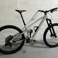 Bici Enduro Cube Stereo One55 del 2024
