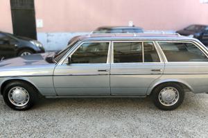 Mercedes E 200 T SW
