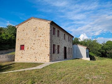 Rustico Colli Euganei a Valnogaredo con terreno