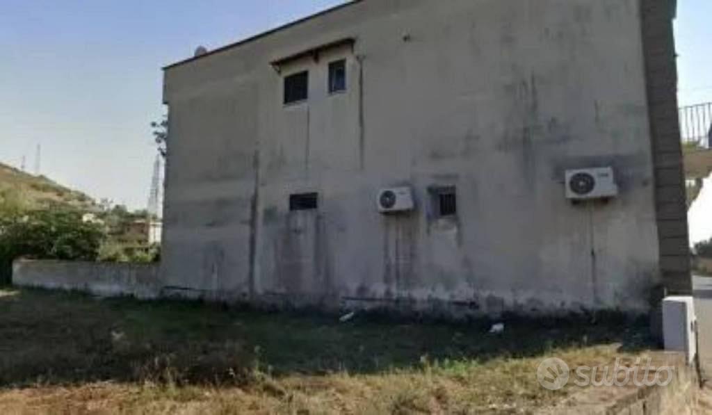 Immobile in asta di 338 m² a Napoli - Vista 2