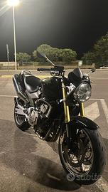 Honda hornet 600