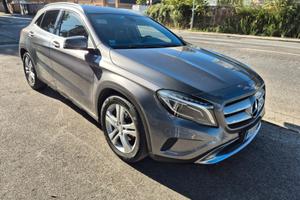 Mercedes-benz GLA 220 CDI Automatic 4Matic Sport
