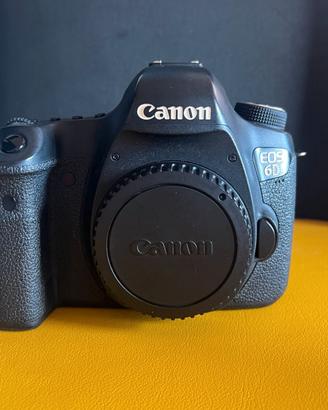 Canon EOS 6D Full Frame + 2 Battery Grip
