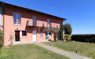 VILLA A SCHIERA CON GIARDINO!