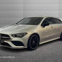 MERCEDES-BENZ CLA Shooting Brake 200 d Premium 4ma