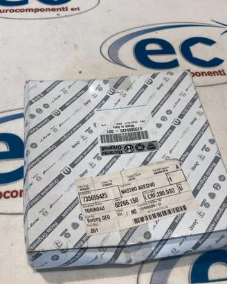 735655425 Adesivo cofano per Fiat 500