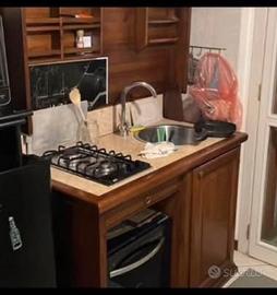 Mini cucina monoblocco in legno massello