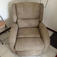 Poltrona Alzapersona