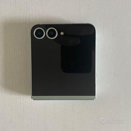 Samsung Galaxy Z Flip 6