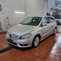 MERCEDES-BENZ B 180 CDI Automatic Executive