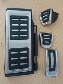 Copripedali sportivi