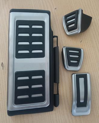 Copripedali sportivi