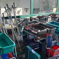 attrezzatura professionale   x pulizie industriali