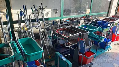 attrezzatura professionale   x pulizie industriali
