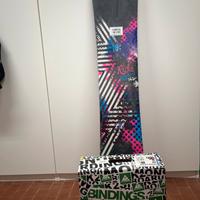 Tavola da Snowboard Donna e attacchi.