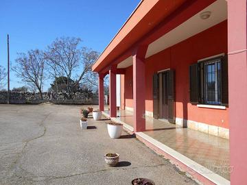 Villa a Noci, 3 locali