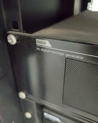 PROEL DIGI8 Registratore e Proel AMP-120Z4,6 casse