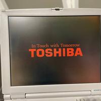 Toshiba Satellite 4000CDS Pentium 2 con MS-DOS