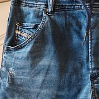 jeans Diesel blu scuro 