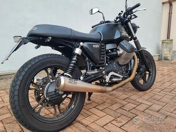 Moto Guzzi V7 - 2014