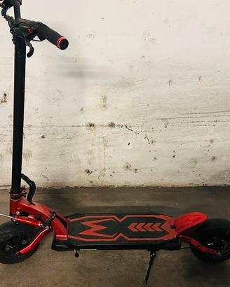 Monopattino Kaabo Mantis SPORT