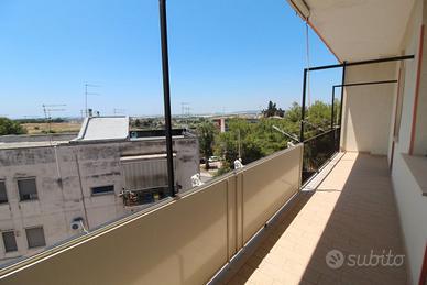 Appartamento via Caravaggio Grottaglie