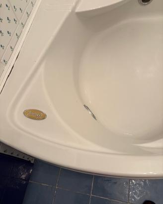 vasca idromassaggio jacuzzi usata poche volte