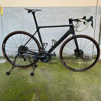 Canyon Ultimate CF SL Disc 8.0 Di2