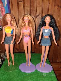 2 Barbie e 1 Kira Butterfly Art 1998 con Outfit