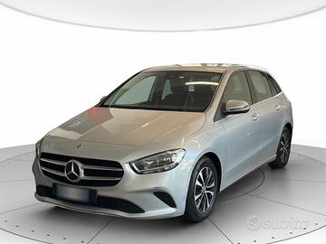 MERCEDES 180d Business auto