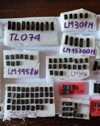 Componenti elettronici vari