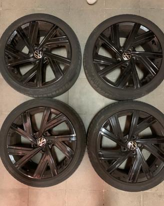 Volkswagen Golf 8 cerchi 18”