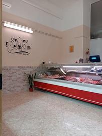  attività commerciale (macelleria) avviata