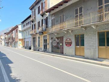 NEGOZIO A BUSSOLENO