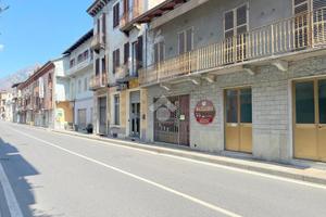 NEGOZIO A BUSSOLENO