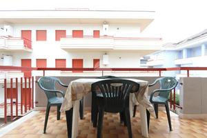 3 LOCALI A ALBA ADRIATICA