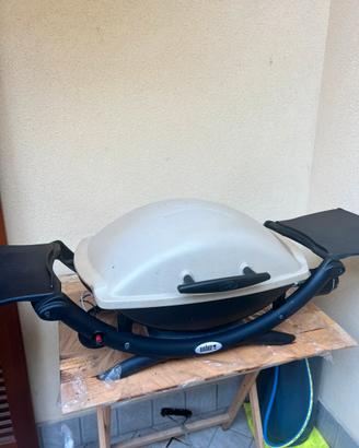 Barbecue Weber Q2000