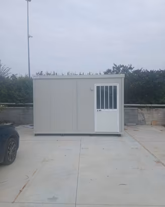 Container prefabbricato con wc