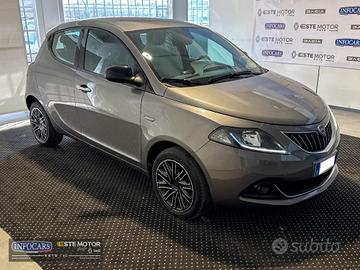 LANCIA Ypsilon 1.0 Hybrid 70 CV Gold - PROMO