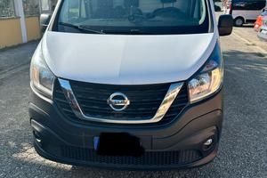 Nissan nv 300