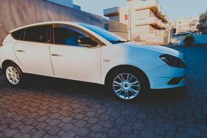 lancia delta 1600 120