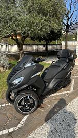 Peugeot Metropolis SW 400
