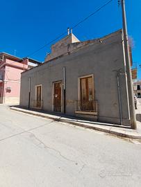 Casa indipendente da ristrutturare