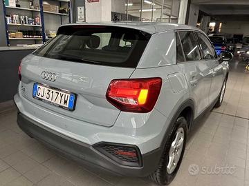 AUDI Q2 35 TDI S tronic Business