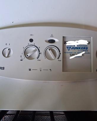 CALDAIA MURALE A GAS JUNKERS EUROSMART ZWA 28-1 AM