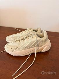 Adidas ozelia