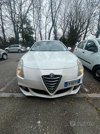Alfa Romeo Giulietta 1.6 JTDm-2 105 CV Distinctive